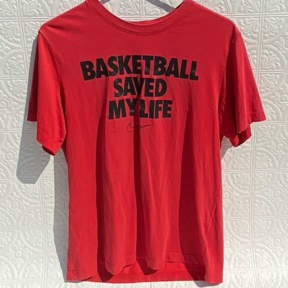 ❤️ Nike Basketball Saved My Life‎ T-Shirt